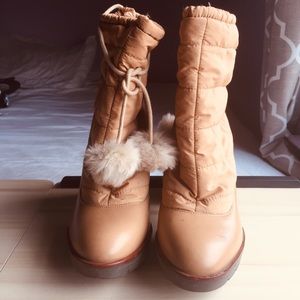 Gently used kate spade pompom booties Tan leather